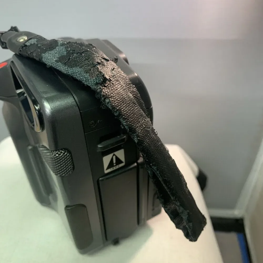 Sony CCD-SC5 Handycam Video Camcorder RARE-TESTED In Working Condition Bundle
